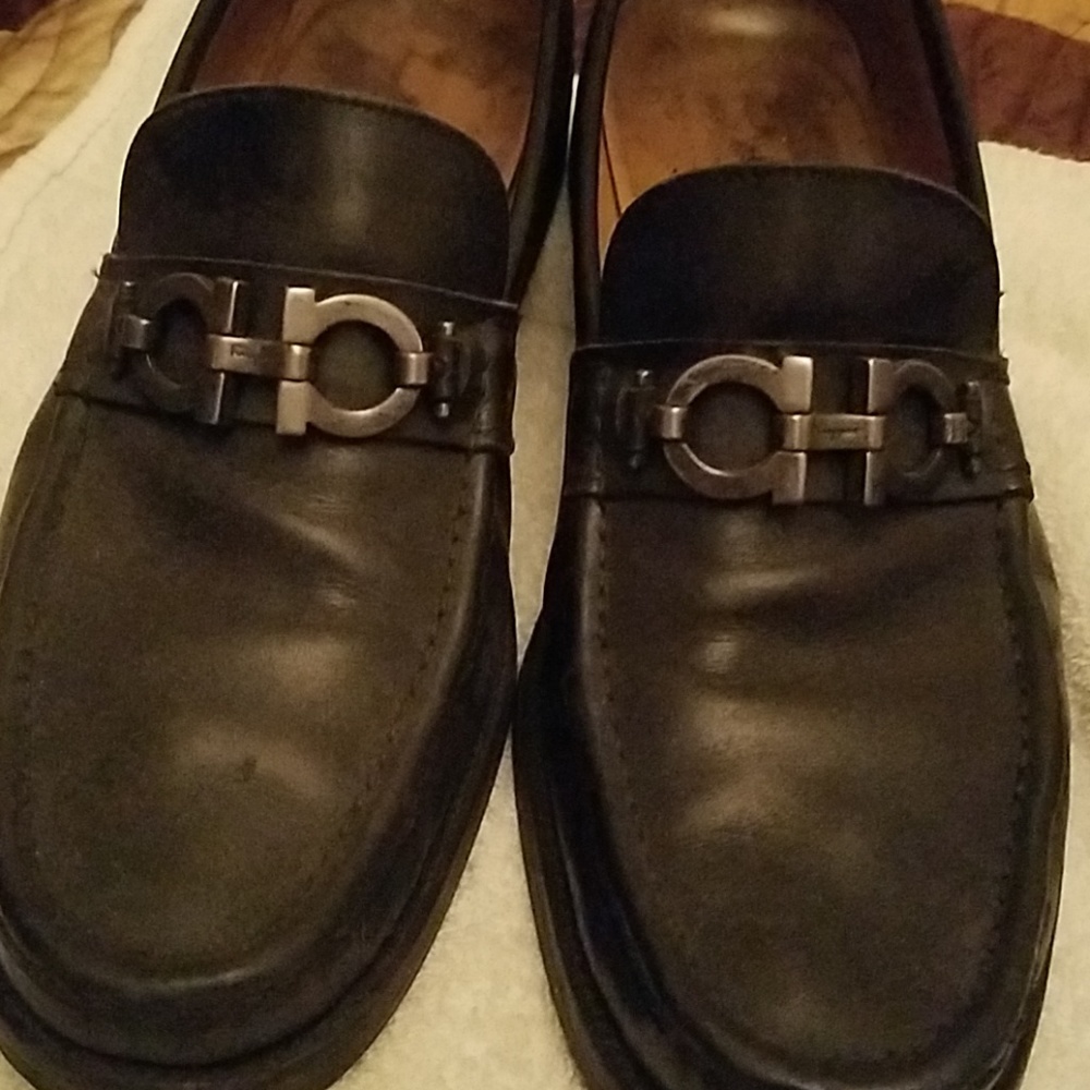 Mens black leather ferragamo shoes size 11